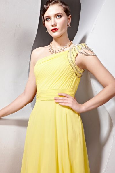 Vestido Amarelo Ombro Só Detalhe em Strass Ref. 56852